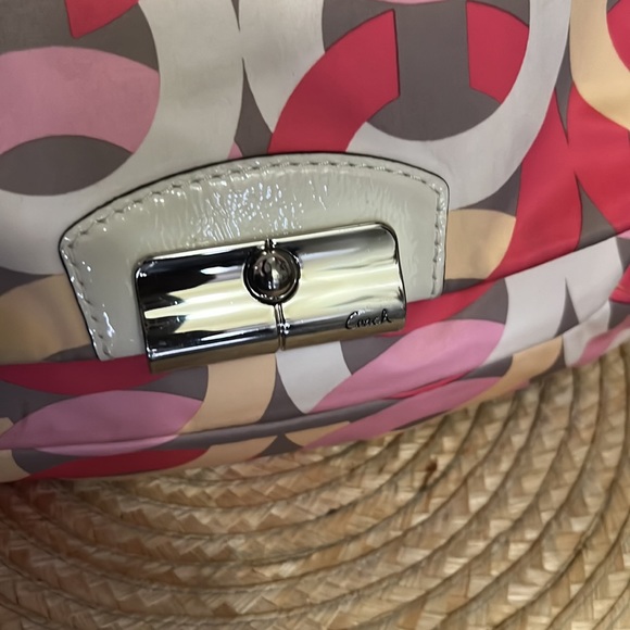 Coach Mini Limited Edition Baguette Canvas Hand Bag - Picture 3 of 8